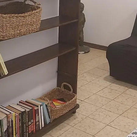 Gravitacija West * تولمين